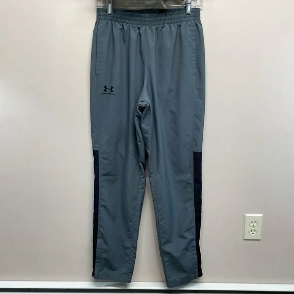 Under Armour Loose Fit Mens US Vital Woven Wind Resistant Track Pants M - Picture 1 of 15